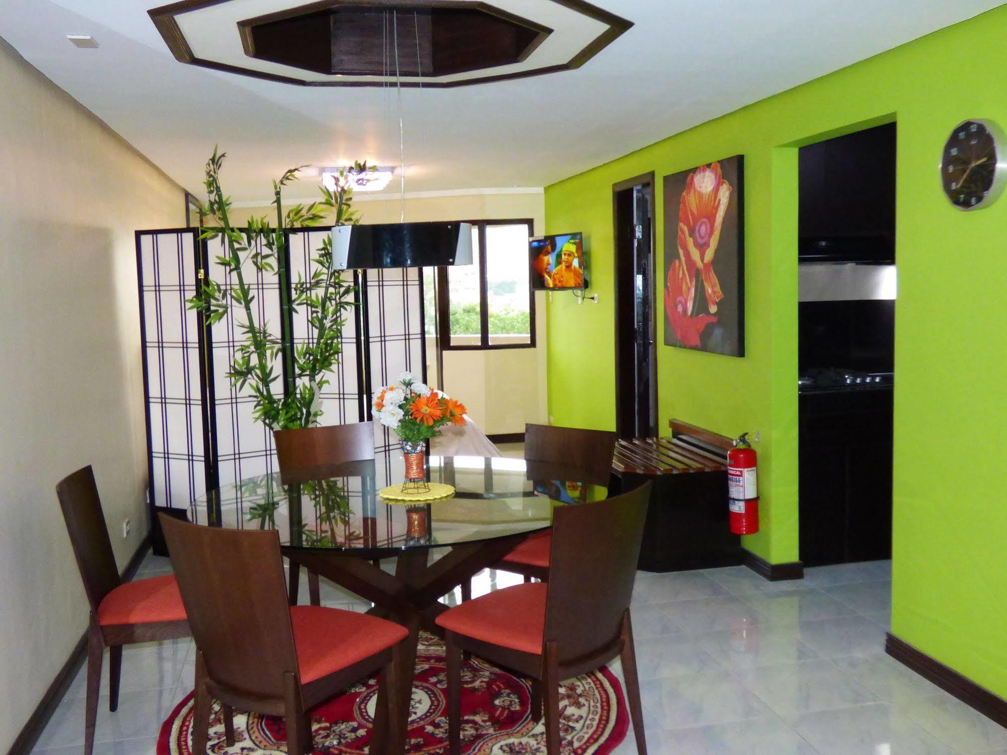 Manila Bay Serviced Apartments Extérieur photo